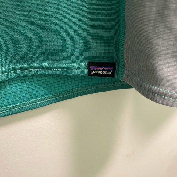 Patagonia Women’s Pullover - Picture 6 of 7